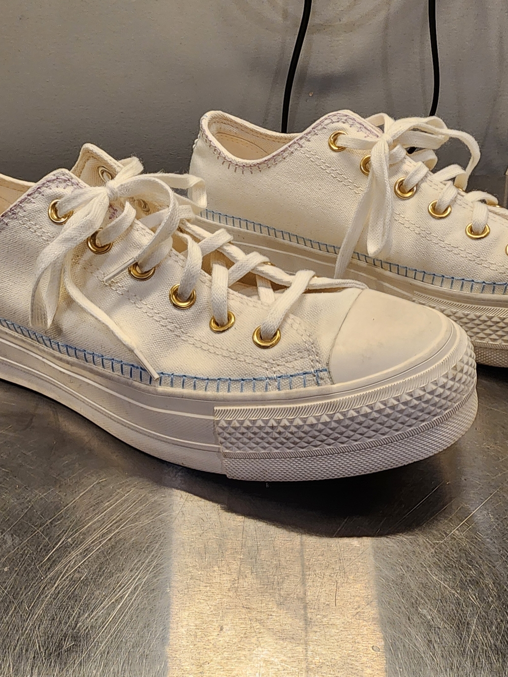 Platform Converse 10